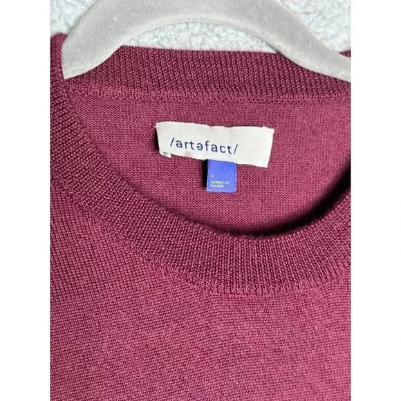 Artefact Men's Red Merino Wool Sweater Small Hole Comfortable - Large - Picture 3 of 7